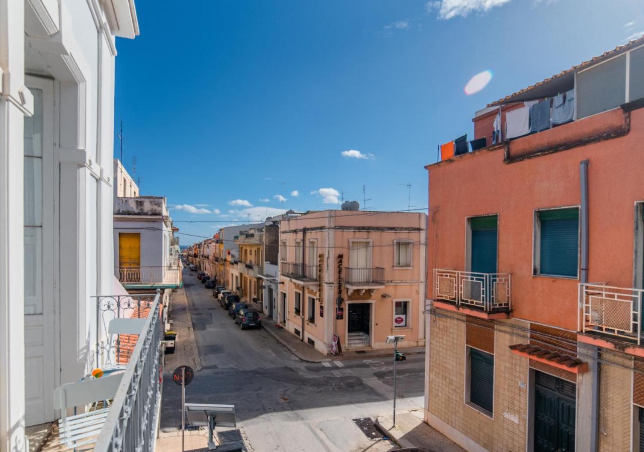 Le 4 Perle Apartments Avola Eksteriør bilde