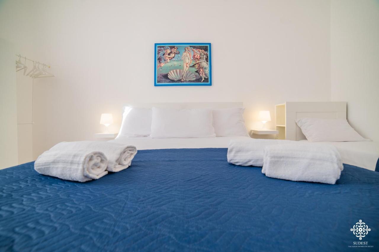 Le 4 Perle Apartments Avola Eksteriør bilde
