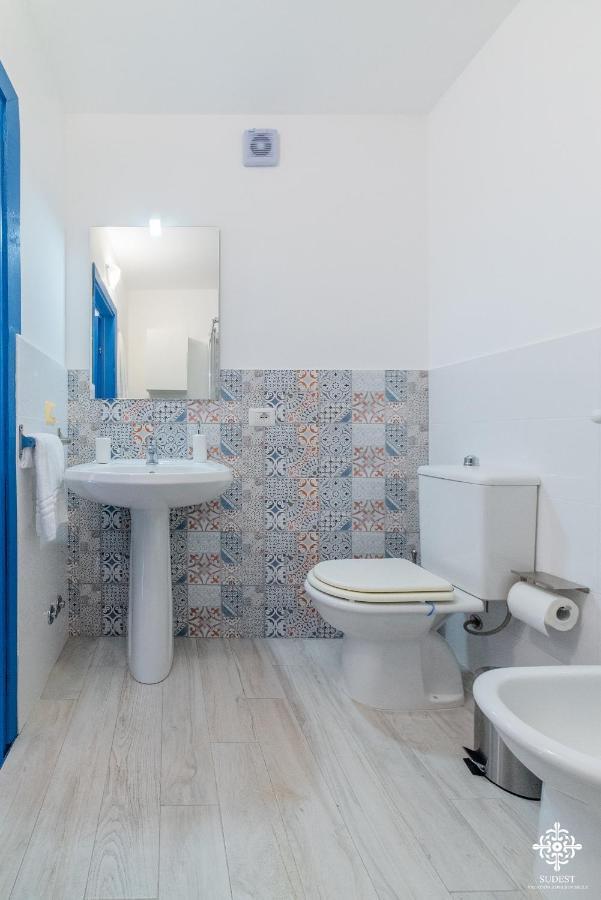 Le 4 Perle Apartments Avola Eksteriør bilde